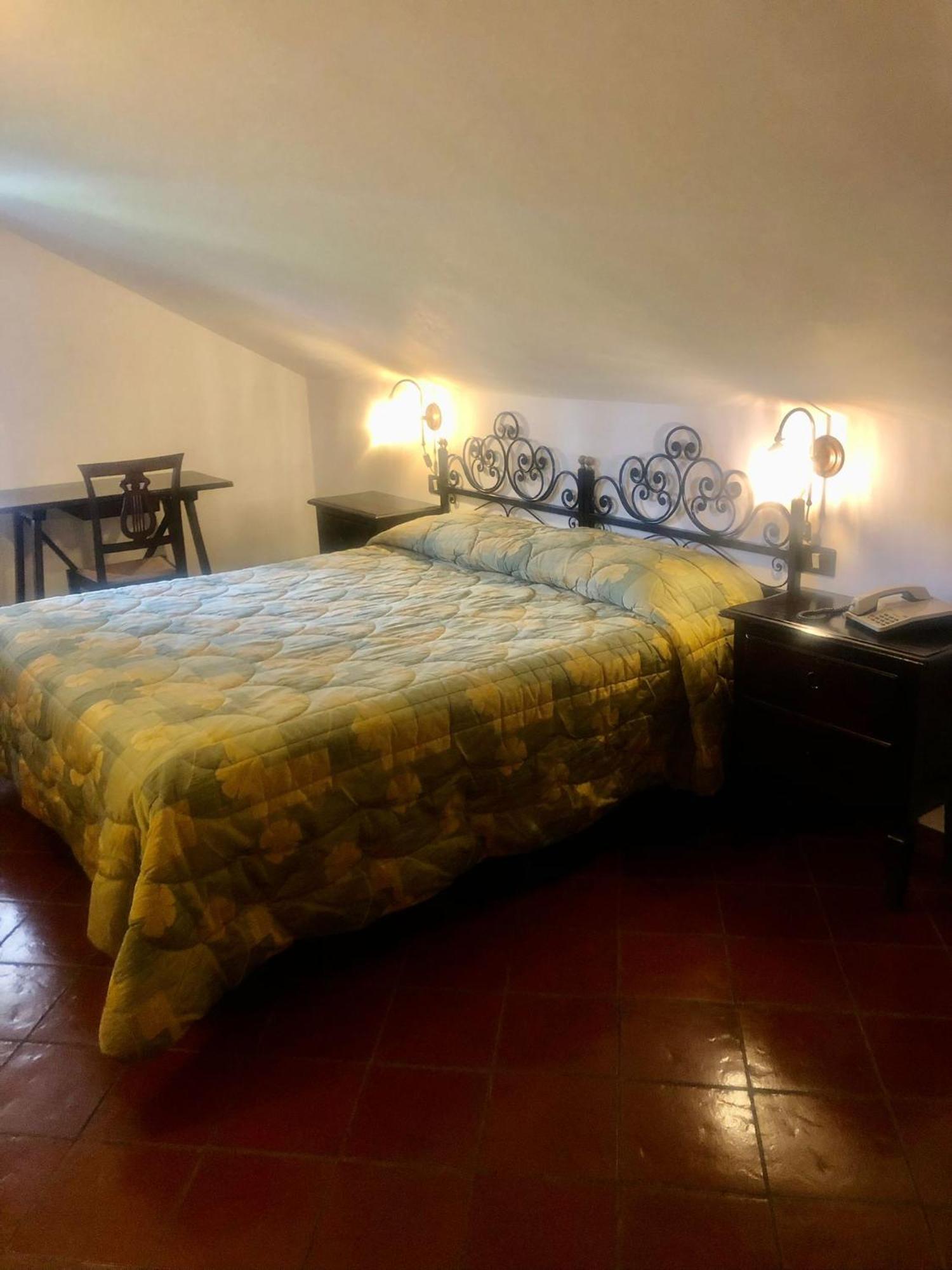 Hotel Bucaneve Pescasseroli Bagian luar foto