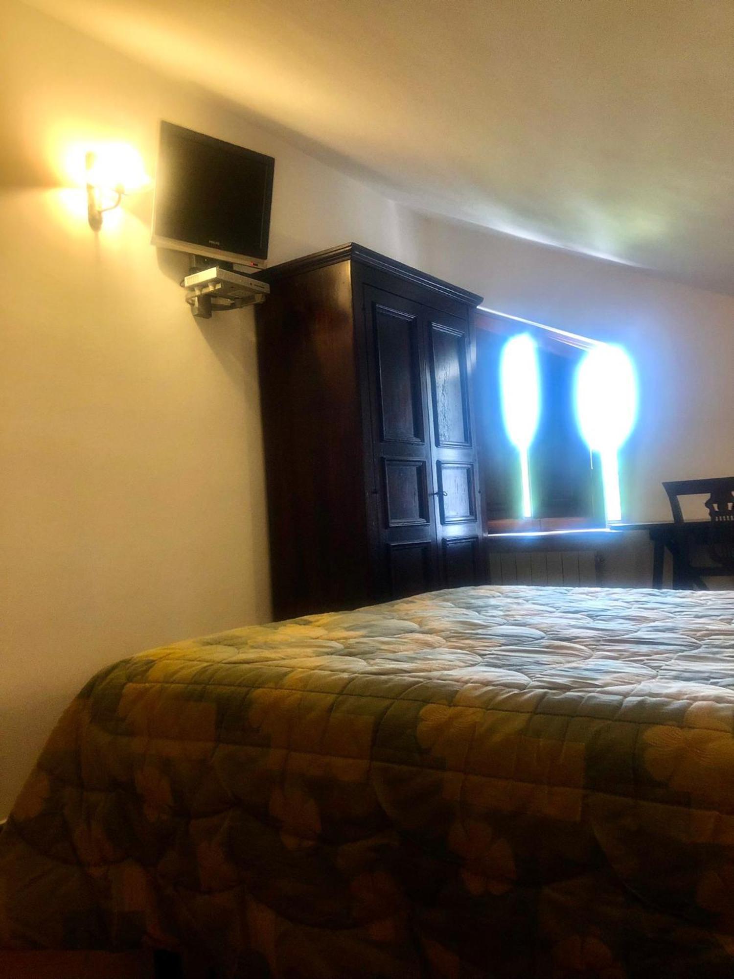 Hotel Bucaneve Pescasseroli Bagian luar foto