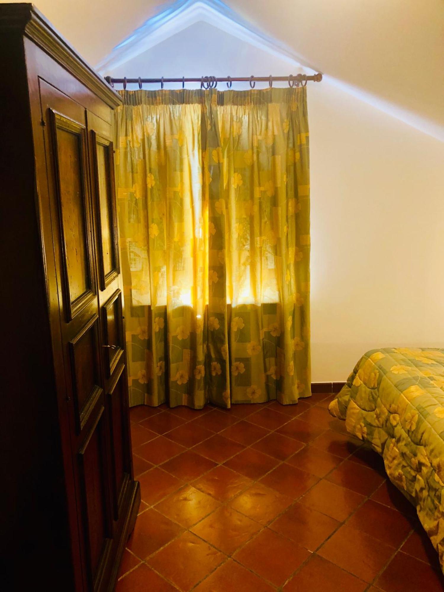 Hotel Bucaneve Pescasseroli Bagian luar foto