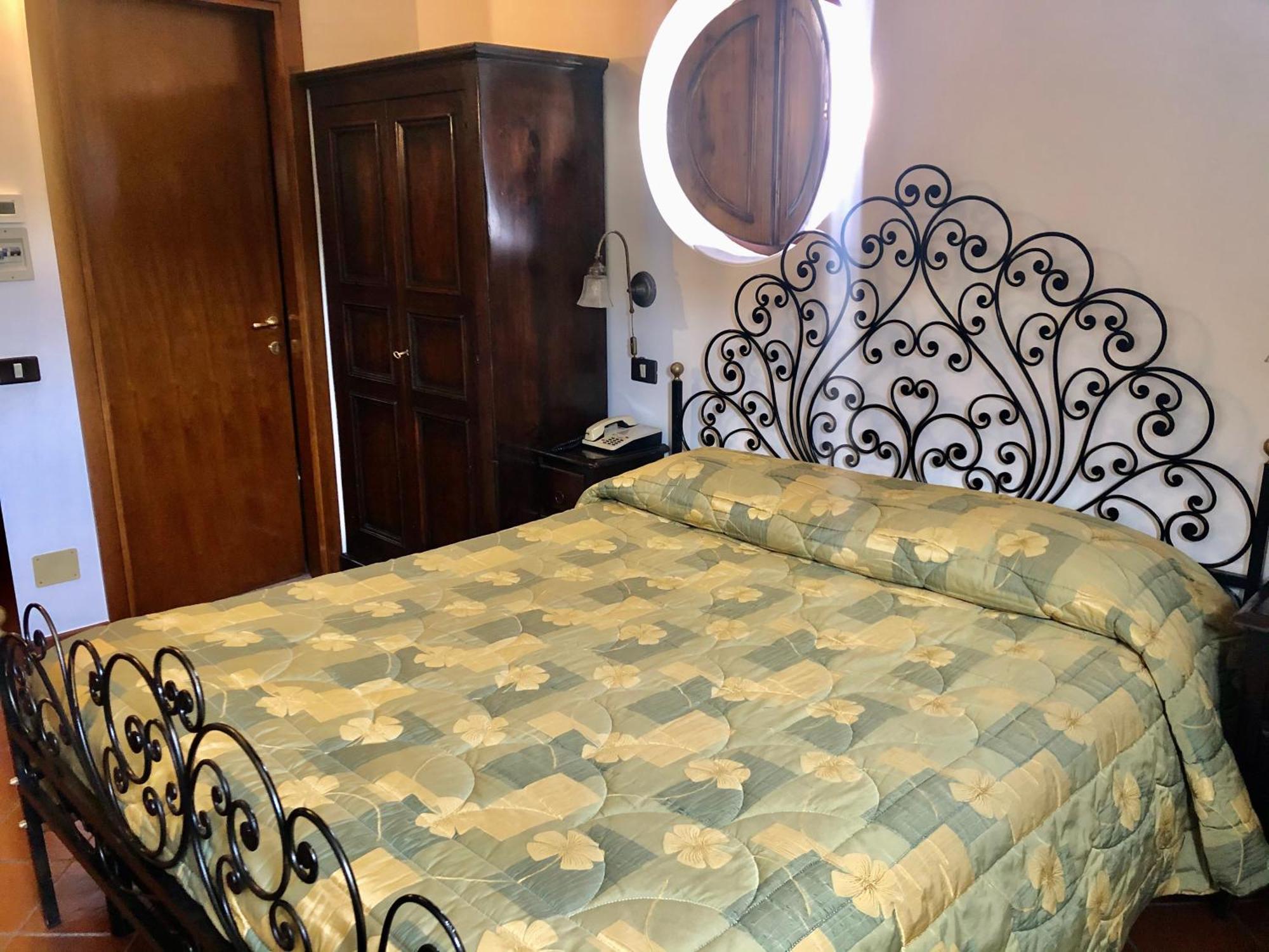 Hotel Bucaneve Pescasseroli Bagian luar foto