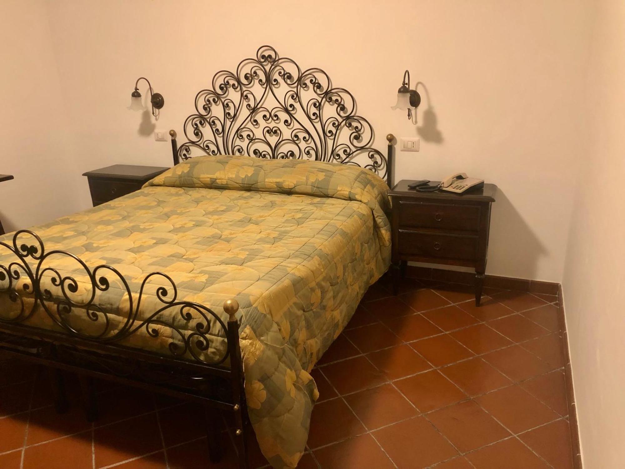 Hotel Bucaneve Pescasseroli Bagian luar foto