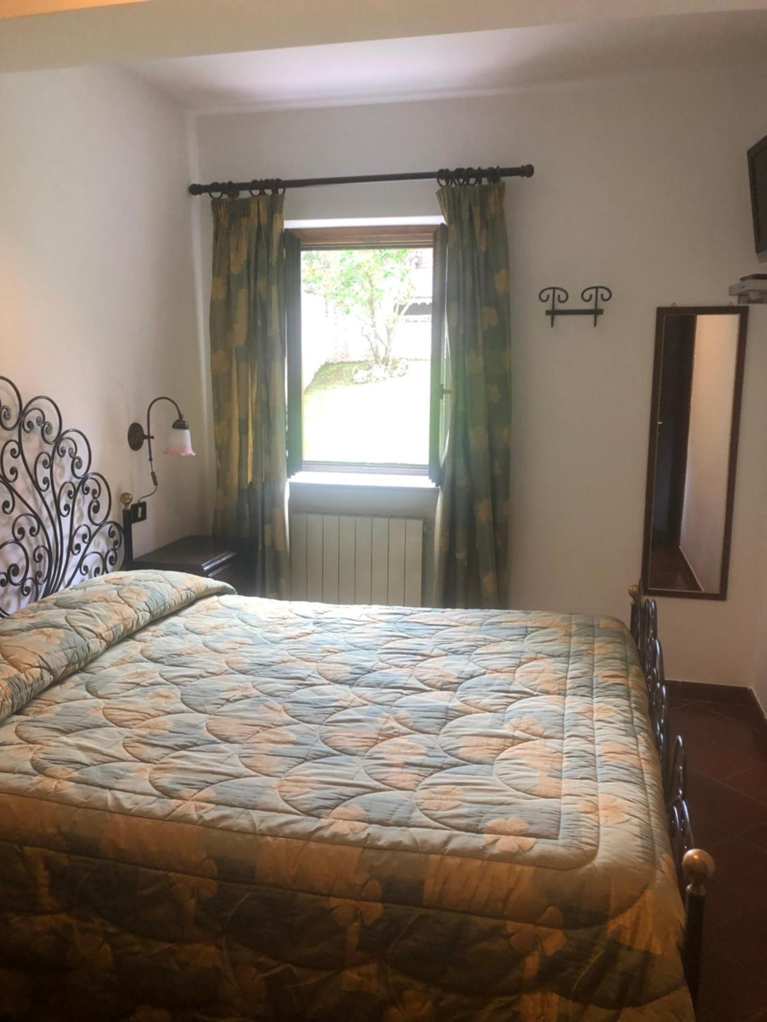 Hotel Bucaneve Pescasseroli Bagian luar foto