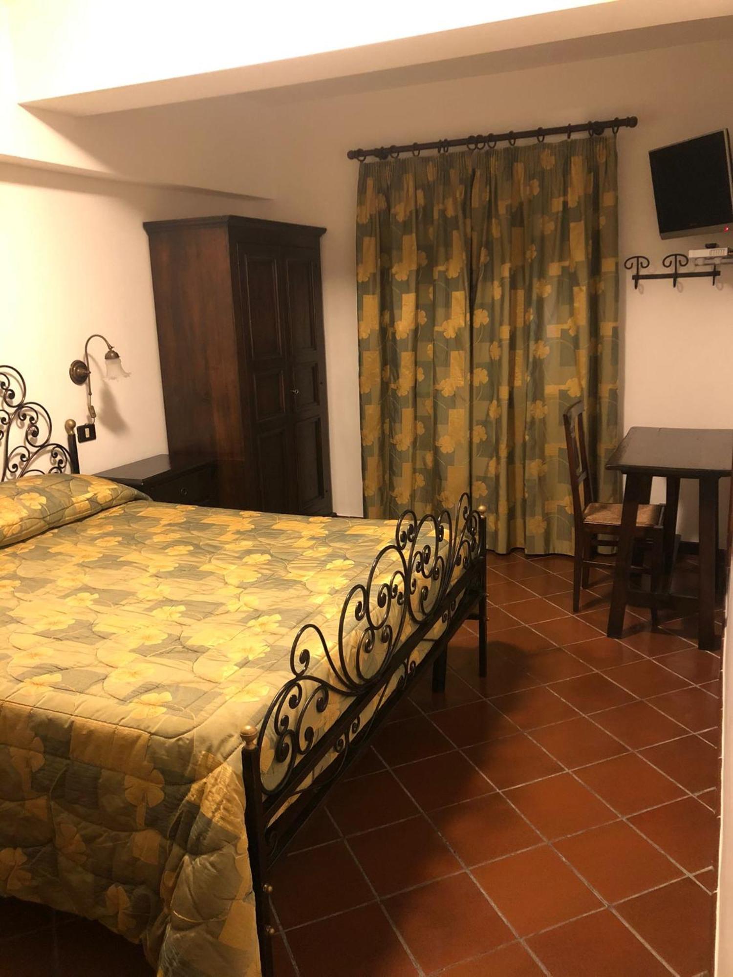 Hotel Bucaneve Pescasseroli Bagian luar foto